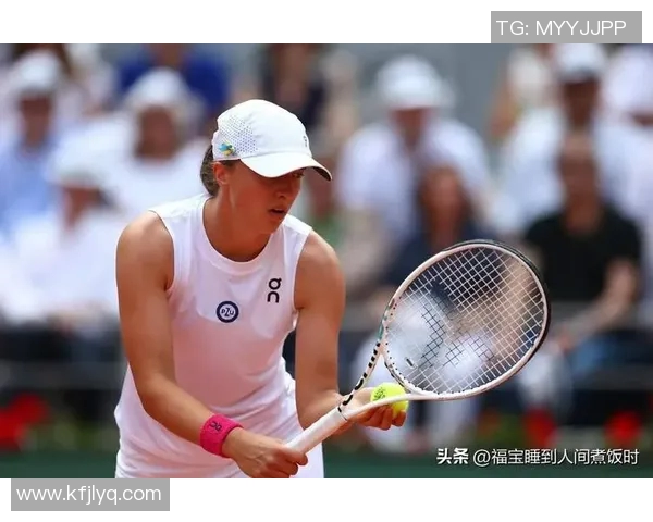 上海网球队的灵活性揭秘:如何在赛场上游刃有余展现实力与技巧 上海网球队的灵活性揭秘:如何在赛场上游刃有余展现实力与技巧