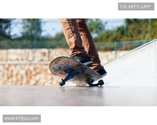 北京滑板队包夹战术解析与滑板文化的深度探讨 北京滑板队包夹战术解析与滑板文化的深度探讨