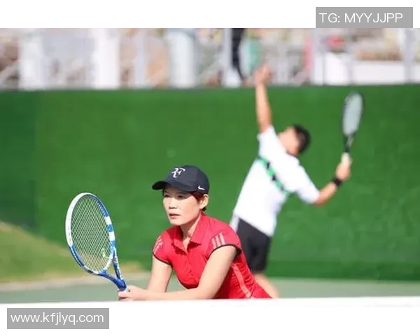 周娜亲授网球技巧与心得体会助你提升球技与比赛表现 周娜亲授网球技巧与心得体会助你提升球技与比赛表现