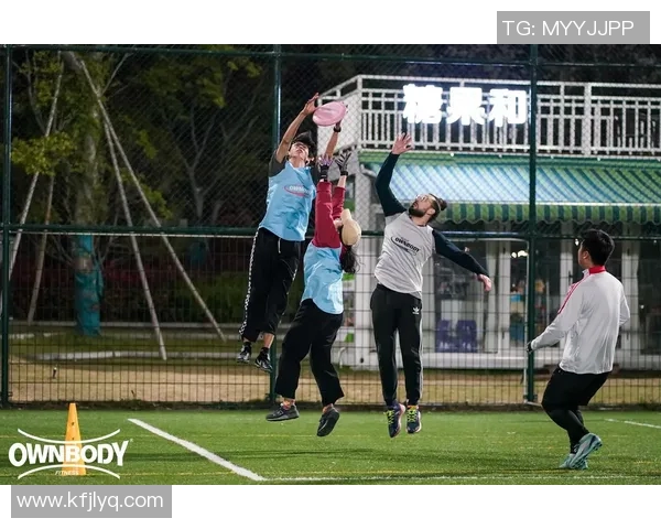 杭州飞盘队在滑板精英赛中的崛起与成长历程揭秘 杭州飞盘队在滑板精英赛中的崛起与成长历程揭秘