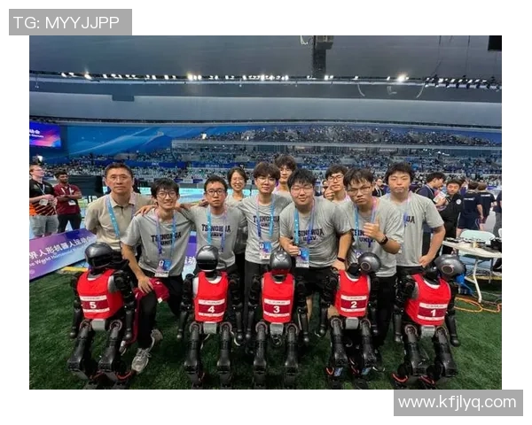 专访杨秀英：揭秘英雄联盟成功背后的策略与故事