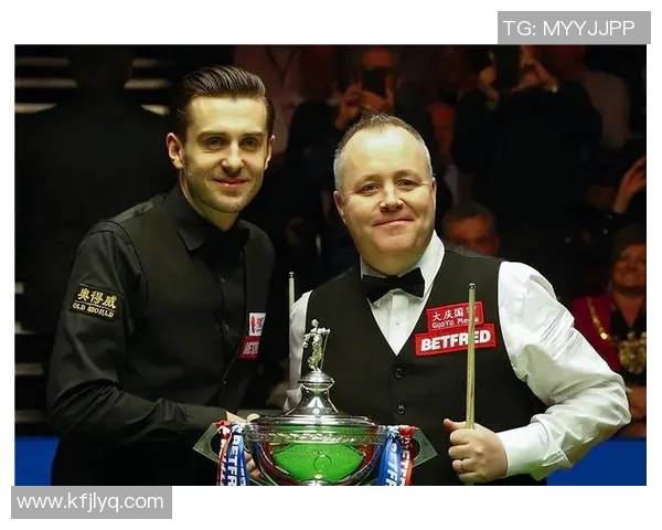 傅家俊与罗伯逊精彩对决回放分析全程解读与精彩瞬间回顾