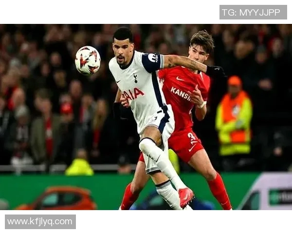 穆里尼奥怒斥欧足联争议判罚罗马惨遭淘汰引发热议 穆里尼奥怒斥欧足联争议判罚罗马惨遭淘汰引发热议