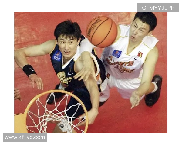 胡金秋的篮球之路：从青涩少年到CBA明星球员的成长历程与奋斗故事