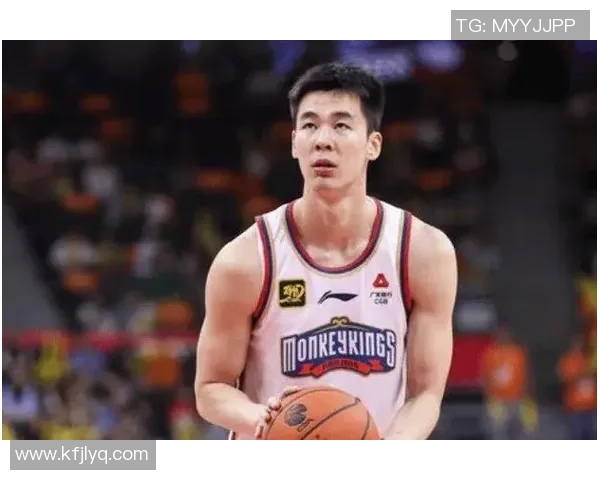 郭昊文:从篮球新星到国家队核心的成长之路与未来展望
