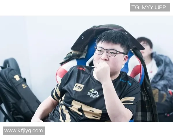 RNG战队包夹体系解析:如何在英雄联盟中实现战术优势与团队协作 RNG战队包夹体系解析:如何在英雄联盟中实现战术优势与团队协作