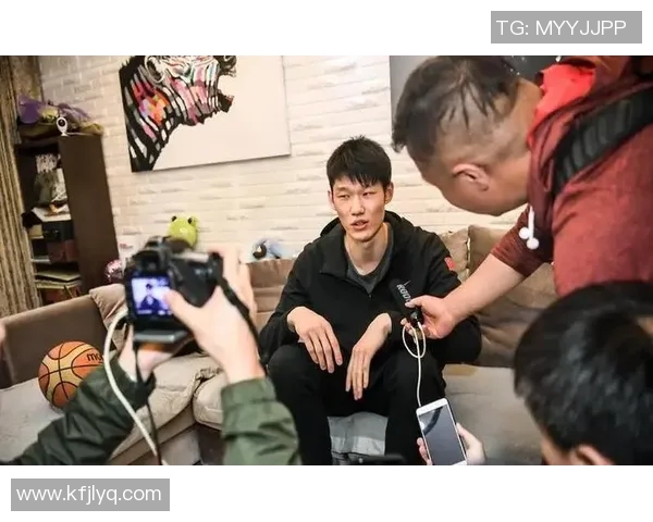 胡金秋：从篮球新星到球队核心的成长之路与未来展望